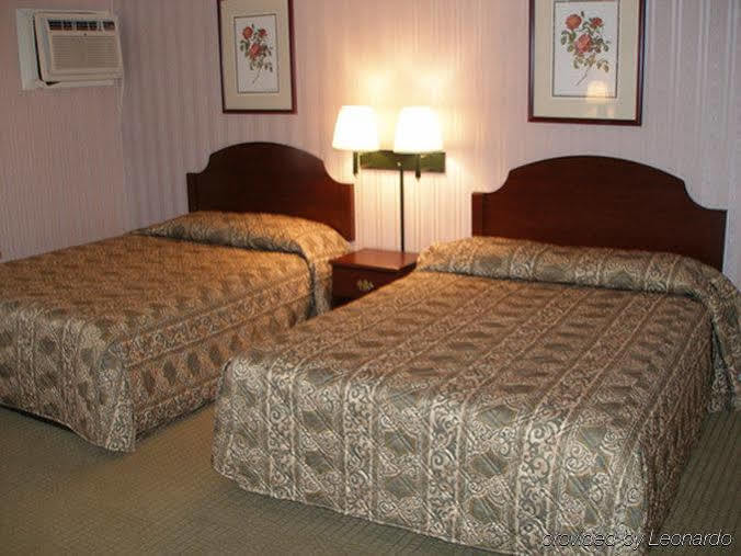Red Carpet Inn West Springfield Kültér fotó